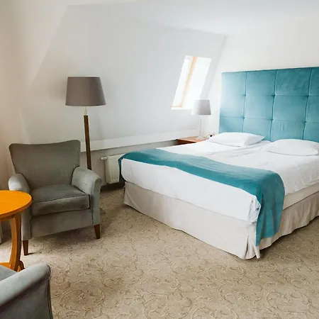 Srodka Boutique Hotel