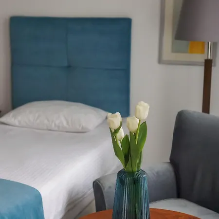 Hotel Srodka Boutique 3*