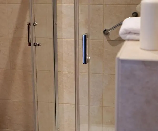 Hotel Srodka Boutique 3*