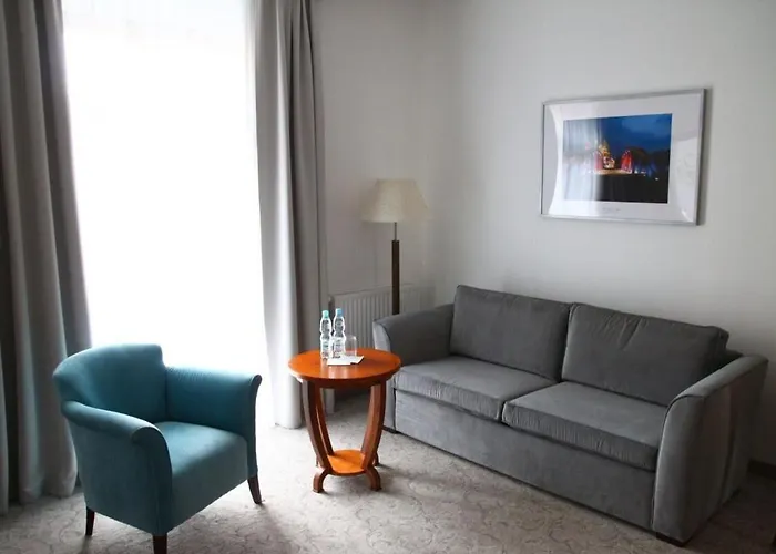 Srodka Boutique Hotel